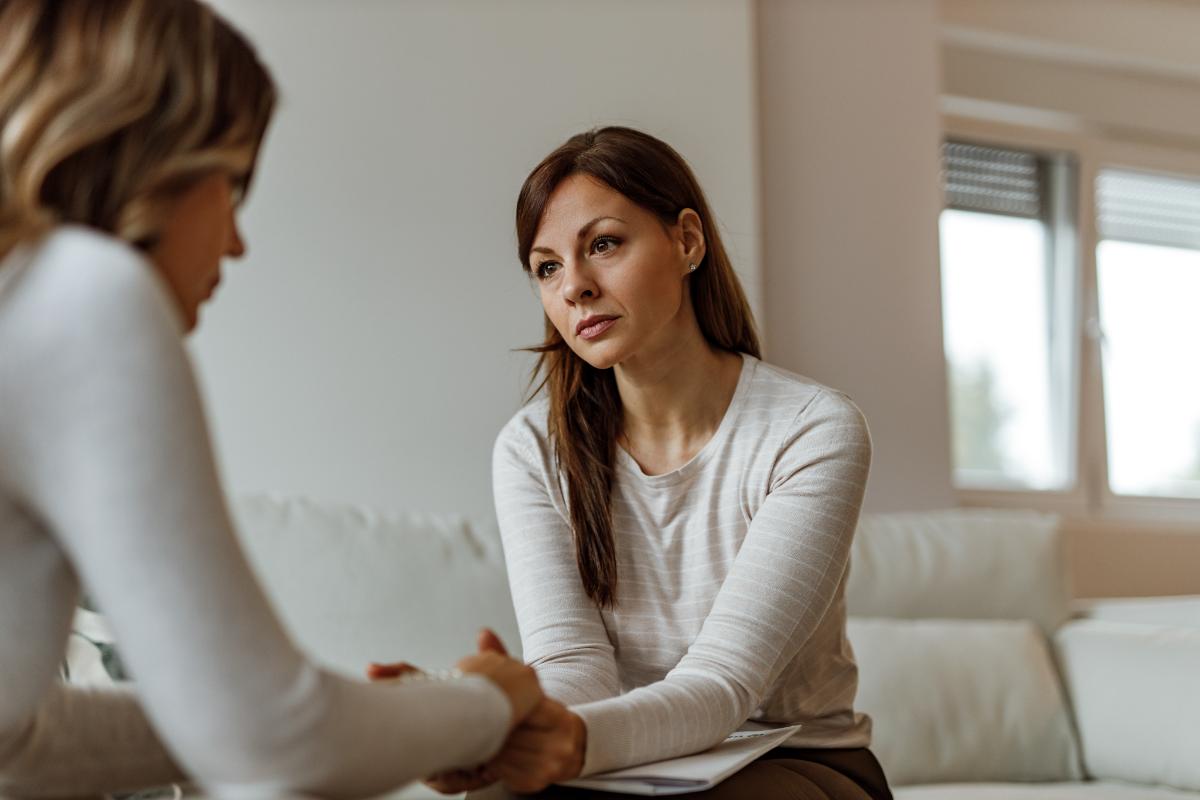 The-Benefits-of-Professional-Heroin-Addiction-Treatment-for-Women-1